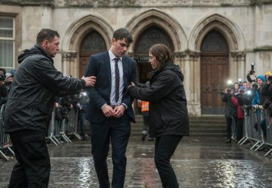 Marino británico de 24 años acusado de espiar